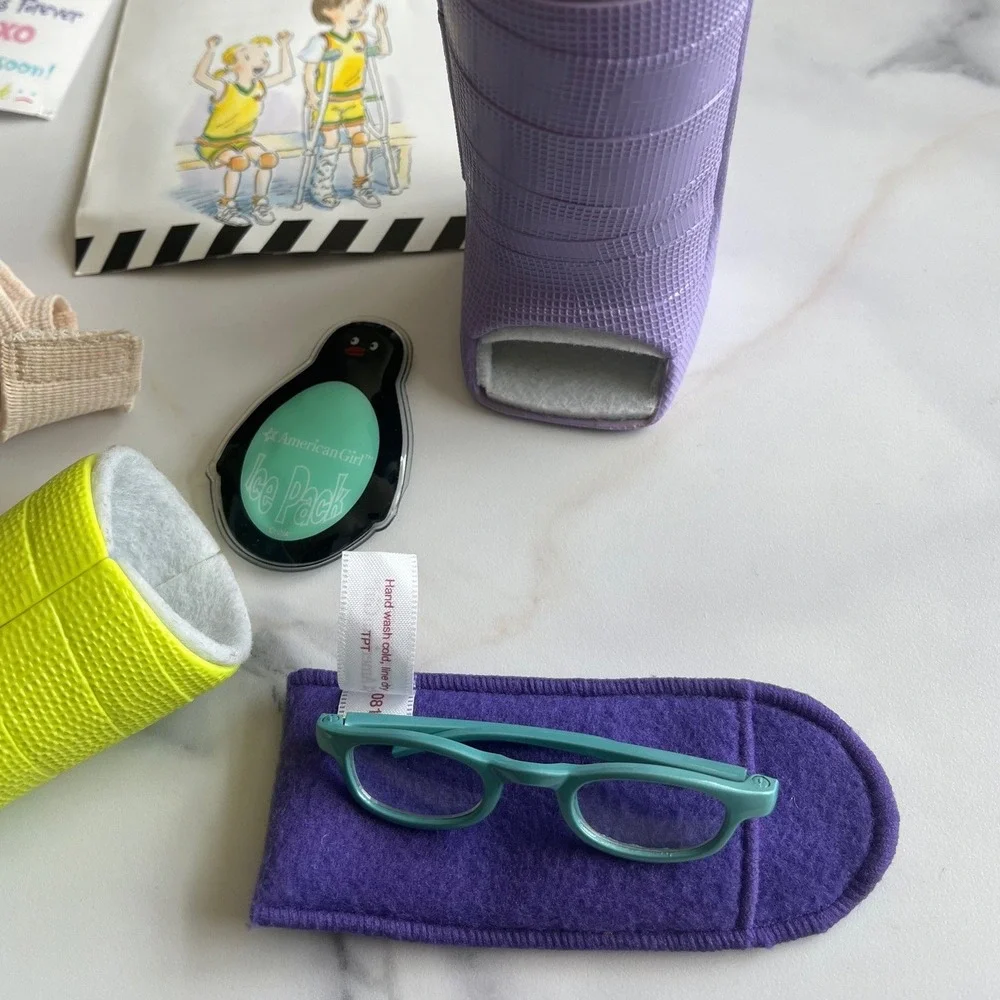 American Girl Doll Injury Care Set Crutches Cast Glasses Penguin Ice Pack